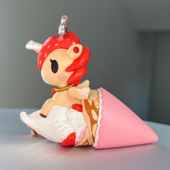 Tokidoki Crepe Cutie Unicorno Delicious Series 2 Japanese Desserts Figure - Picture 4 of 7